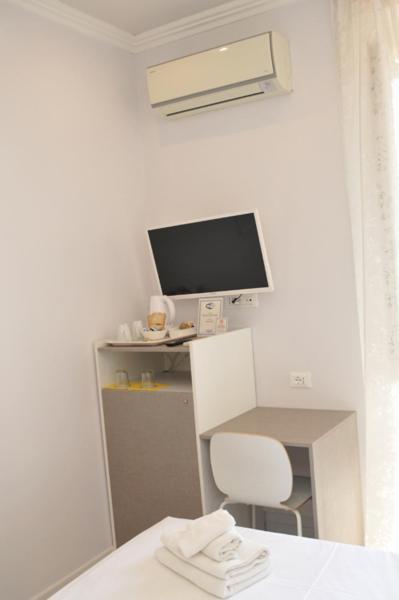 Migdal Luxury Suites Roma Porta Portese Exterior photo
